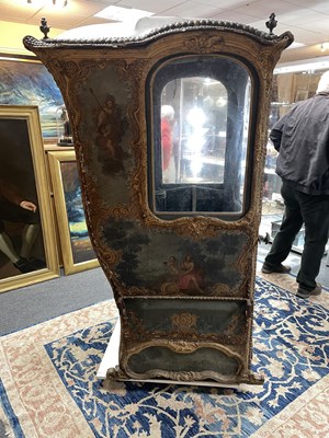 Lot 413 - An 18th century Sedan chair