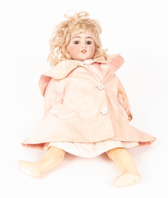 Lot 318 - A Simon & Halbig German bisque head 'Santa 8' doll