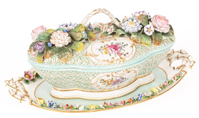 Lot 254 - A Meissen flower-encrusted tureen and cover