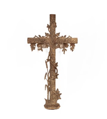 Lot 556 - A French cast iron cross