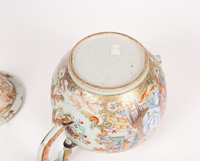 Lot 46 - A Chinese Mandarin palette punch pot and cover