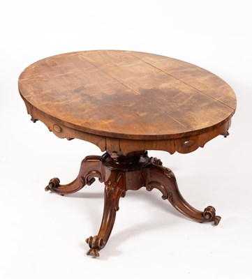 Lot 350 - A Victorian rosewood oval centre table