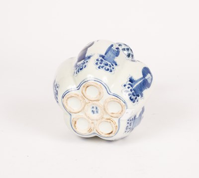 Lot 57 - A Chinese blue and white tulip vase