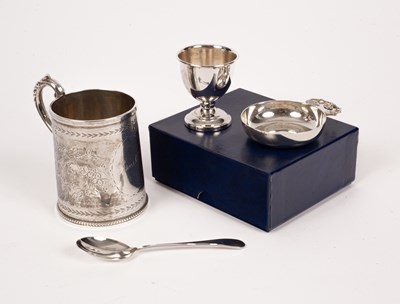 Lot 54 - A Victorian silver Christening mug