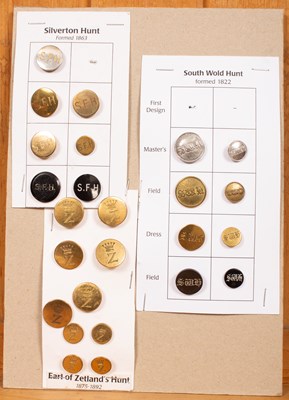 Lot 612 - Hunt buttons