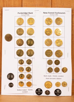 Lot 628 - Hunt buttons