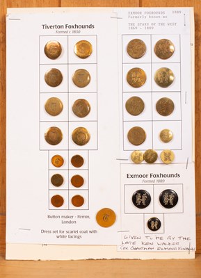 Lot 629 - Hunt buttons