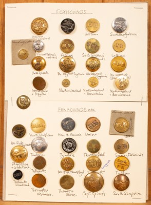 Lot 648 - Hunt buttons