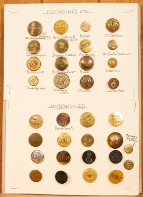 Lot 652 - Hunt buttons