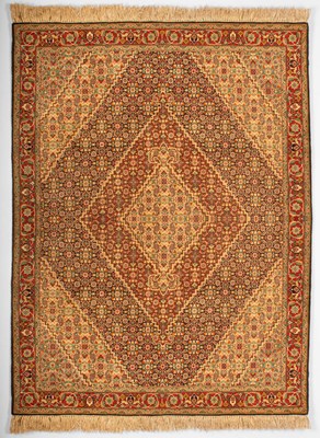 Lot 708 - A Tabriz rug