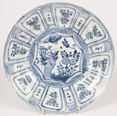 Lot 19 - A Chinese blue and white Kraak porcelain deep dish