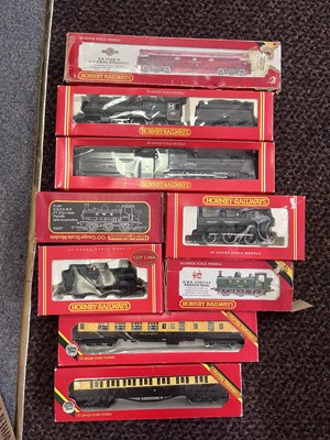 Lot 19 - Hornby 00 gauge