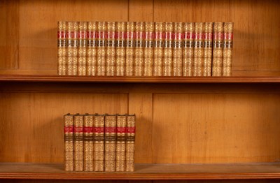 Lot 692 - Scott (Walter) Waverley Novels