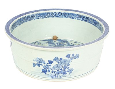 Lot 80 - A Chinese blue and white large circular basin