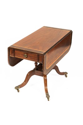 Lot 22 - A Regency mahogany Pembroke table