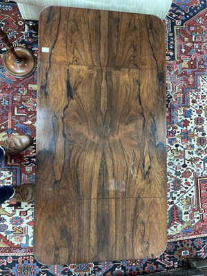 Lot 52 - A Regency rosewood Pembroke table