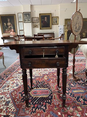 Lot 52 - A Regency rosewood Pembroke table