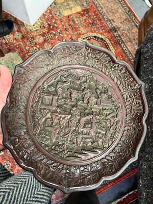 Lot 83 - Six Chinese porcelain plates