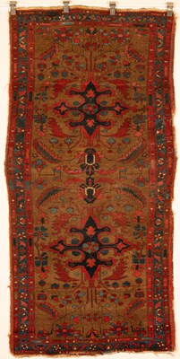 Lot 368 - A Hamadan runner