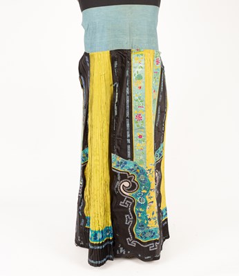 Lot 618 - A Chinese silk wedding skirt