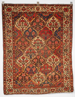 Lot 721 - A Bakthiar rug