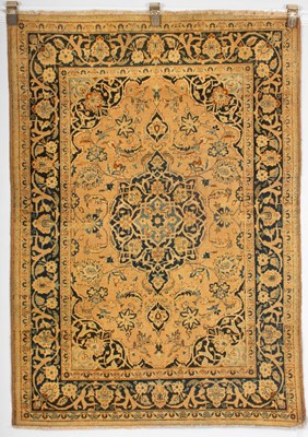 Lot 628 - A Tabriz rug and a tapestry