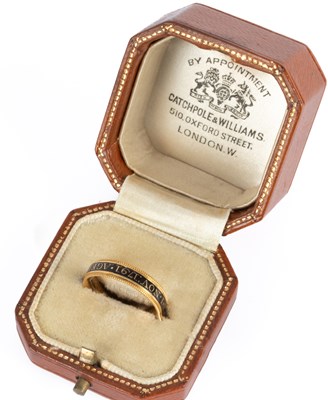 Lot 32 - A George III gold and black enamel mourning ring