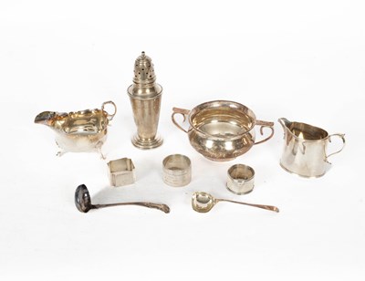 Lot 410 - A quantity of table silver