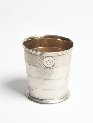 Lot 4 - A Victorian silver and silver gilt telescopic cup