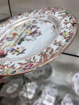 Lot 20 - A set of eight Chinese famille rose plates