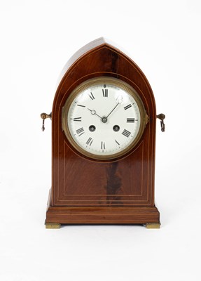 Lot 753 - A French mahogany mantel clock