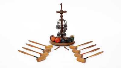 Lot 1006 - A late Victorian mahogany table croquet set