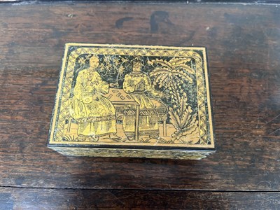 Lot 894 - A pen and ink box