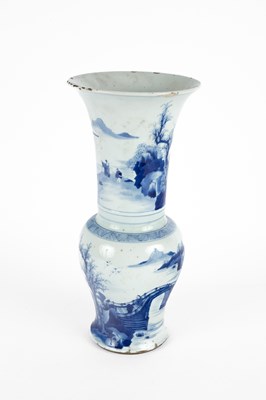 Lot 318 - A Chinese blue and white Yen Yen vase