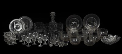 Lot 812 - A quantity of glass tableware