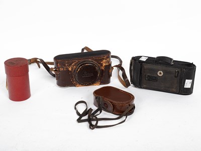 Lot 863 - A Leica camera