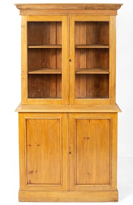 Lot 650 - A pine bookcase