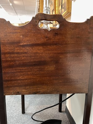 Lot 76 - A near pair of George III tray top pot cupboards