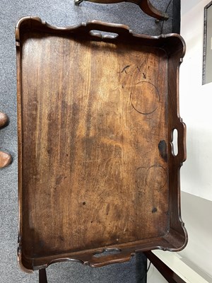 Lot 76 - A near pair of George III tray top pot cupboards