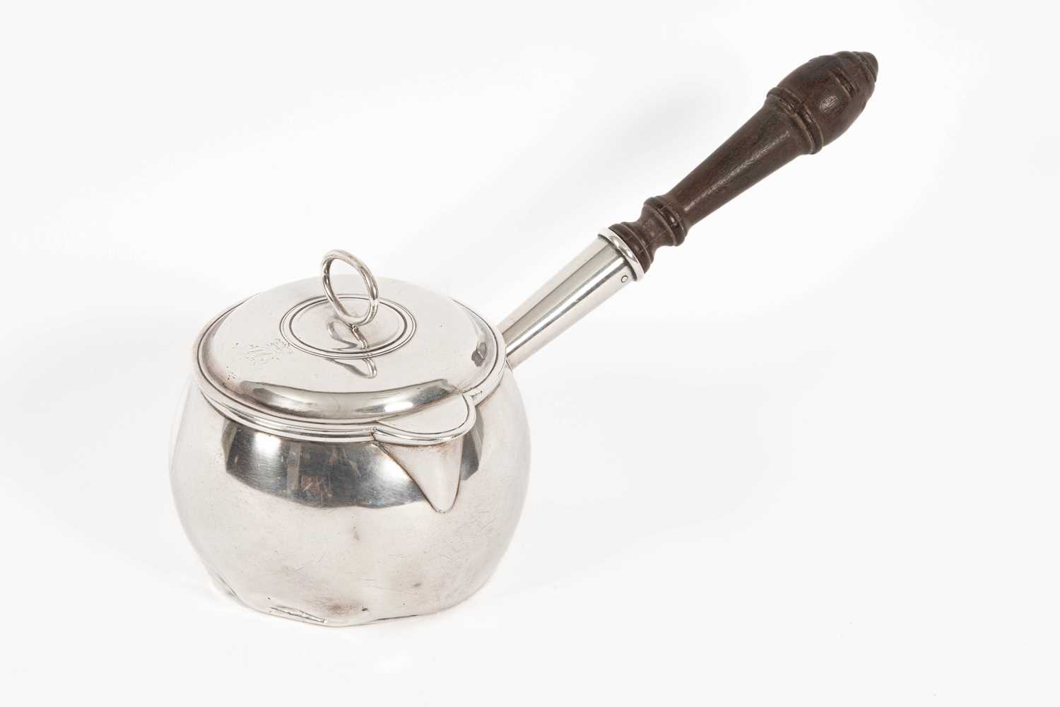 Lot 14 - A George III silver brandy warmer