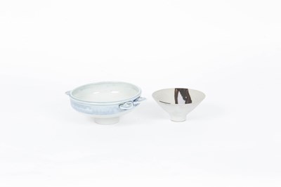 Lot 203 - Sarah Perry (1945-2021) a studio pottery bowl