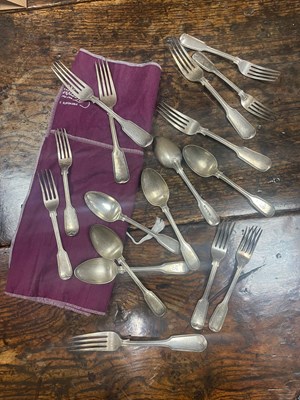 Lot 433 - A William IV and later silver fiddle and thread pattern part table service