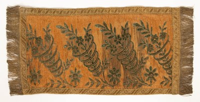 Lot 664 - A velvet and gold thread runner