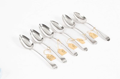 Lot 337 - Six George III Old English pattern silver dessert spoons