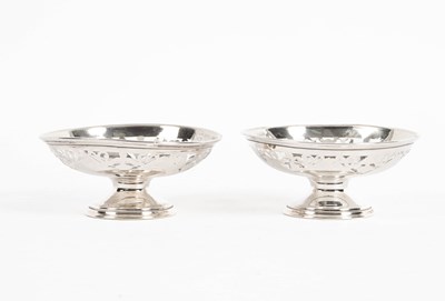 Lot 342 - A pair of silver footed bonbon dishes