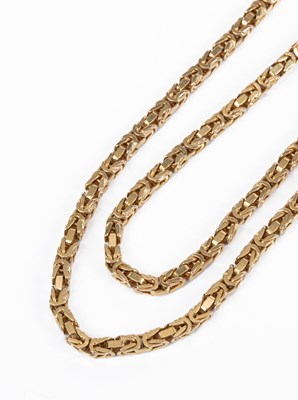 Lot 367 - A 9ct gold chain link necklace