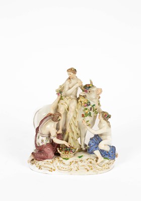 Lot 671 - A Meissen figure group of Europa and the Bull