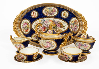 Lot 696 - A Coalport Empire style tête-à-tête set