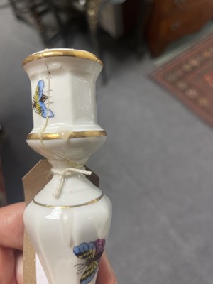 Lot 125 - A collection of Herend Rothschild birds pattern porcelain