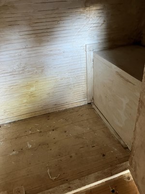 Lot 31 - A burgundy and yellow gypsy caravan